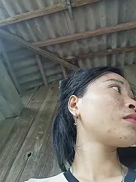 Snapshot of Hiniyk2 chatting on 07.25.26 Hiniyk2 online show from 07.25.26