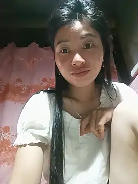 Snapshot of Hiniyk2 chatting on 07.29.26 Hiniyk2 online show from 07.29.26