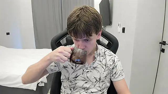 bonekoambalabu online show from 04.19.26