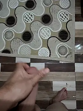 Snapshot of elalmy8890 chatting on 04.15.26 elalmy8890 online show from 04.15.26