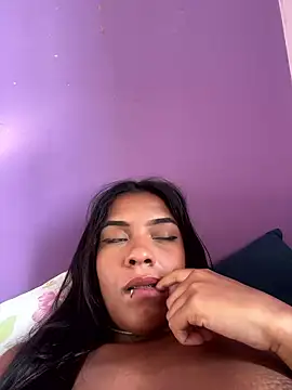 Snapshot of Lunnnaa777 chatting on 01.07.26 Lunnnaa777 online show from 01.07.26