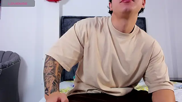 Snapshot of Liam_saint chatting on 02.01.26 Liam saint online show from 02.01.26