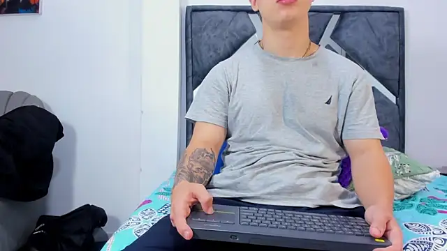 Snapshot of Liam_saint chatting on 02.18.26 Liam saint online show from 02.18.26