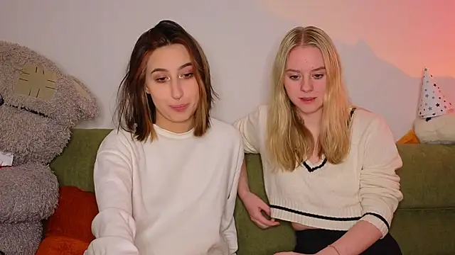 Mimipaws online show from 01.12.26