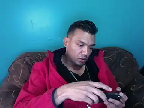 latinomoreno95 online show from 01.08.26