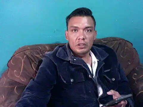 latinomoreno95 online show from 02.02.26