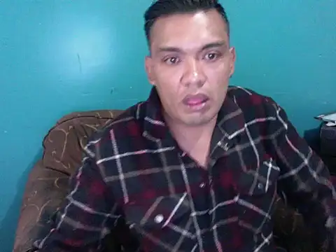 latinomoreno95 online show from 02.12.26