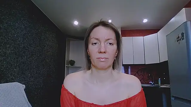 Snapshot of Amanda_Luxe chatting on 02.25.26 Amanda Luxe online show from 02.25.26