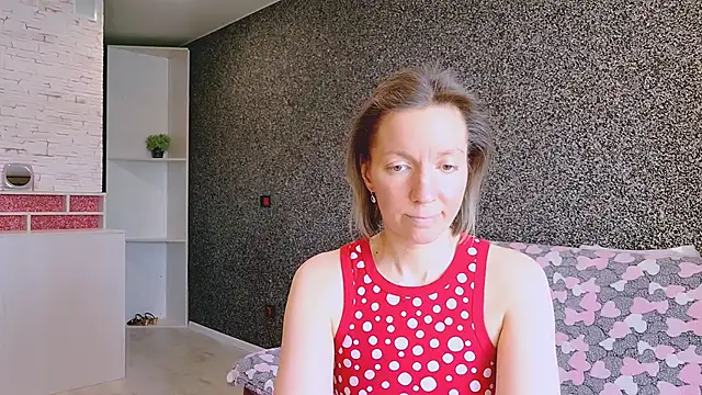 Snapshot of Amanda_Luxe chatting on 03.21.26 Amanda Luxe online show from 03.21.26