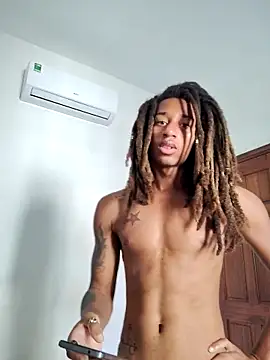 Snapshot of InfernalHazze chatting on 02.20.26 InfernalHazze online show from 02.20.26