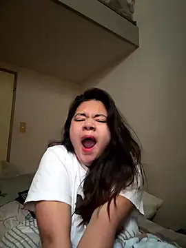 Snapshot of Allie_143 chatting on 01.10.26 Allie 143 online show from 01.10.26