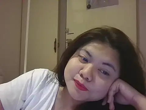 Allie 143 online show from 07.28.26