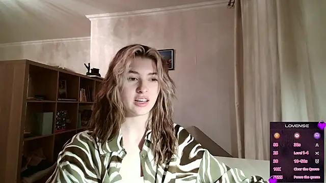 Snapshot of Dia_DeAmas chatting on 03.05.26 Dia DeAmas online show from 03.05.26