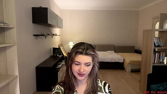 Snapshot of Dia_DeAmas chatting on 04.11.26 Dia DeAmas online show from 04.11.26