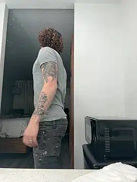 Derrick7799 online show from 02.21.26