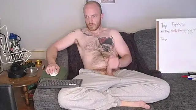 Snapshot of SeanSativa chatting on 06.30.26 SeanSativa online show from 06.30.26
