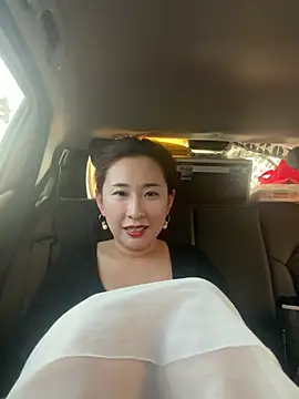 Snapshot of Jingjingxiang-520 chatting on 05.22.26 Jingjingxiang-520 online show from 05.22.26