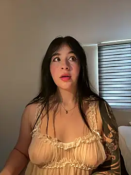 evelynrosess1 online show from 05.21.26