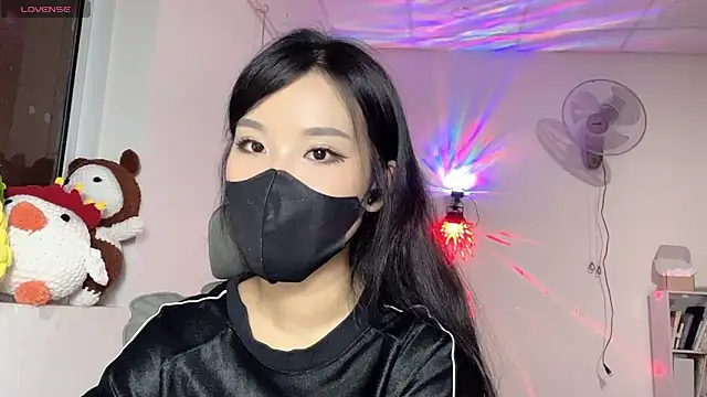 Tieu-May online show from 05.15.26