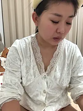 Snapshot of Aweiwei558 chatting on 01.07.26 Aweiwei558 online show from 01.07.26