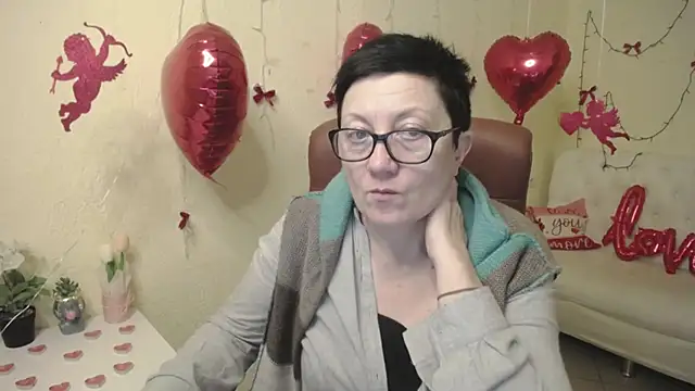 Snapshot of EmilyL0ve chatting on 02.03.26 EmilyL0ve online show from 02.03.26