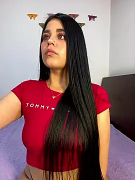 sophyy white online show from 01.11.26