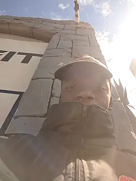 Sihle Plays online show from 02.16.26