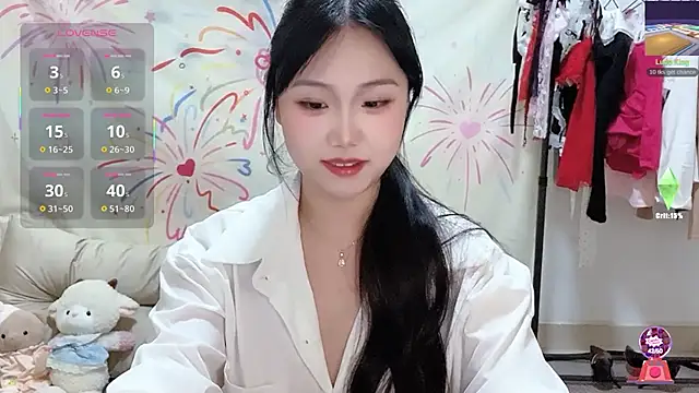 Snapshot of xiaoguai99 chatting on 04.16.26 xiaoguai99 online show from 04.16.26