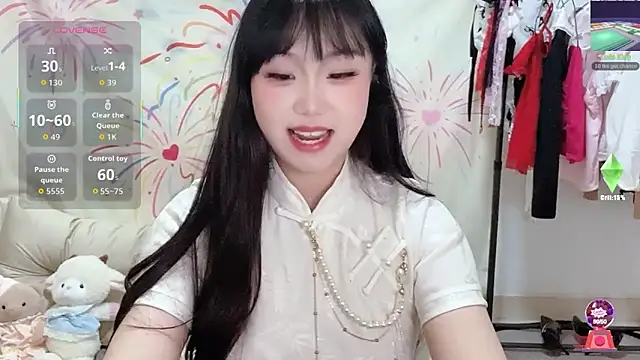 Snapshot of xiaoguai99 chatting on 04.17.26 xiaoguai99 online show from 04.17.26