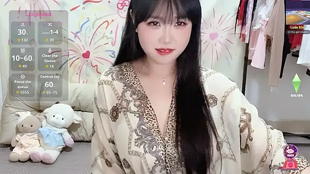 Snapshot of xiaoguai99 chatting on 04.29.26 xiaoguai99 online show from 04.29.26