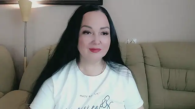 Snapshot of infinity_loveliness chatting on 11.04.25 infinity loveliness online show from 11.04.25