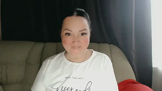 Snapshot of infinity_loveliness chatting on 11.05.25 infinity loveliness online show from 11.05.25