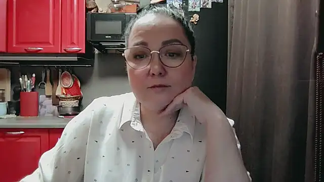 infinity loveliness online show from 04.03.26