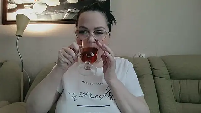 infinity loveliness online show from 04.21.26