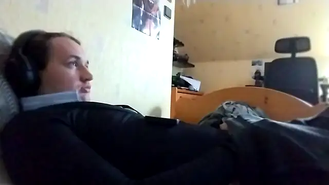 Snapshot of julialafemboy59 chatting on 02.27.26 julialafemboy59 online show from 02.27.26