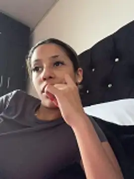 vicky bass  online show from 03.09.26