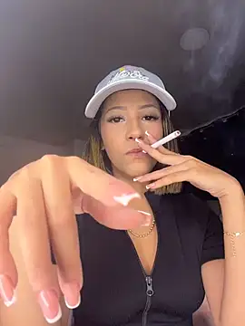 vicky bass  online show from 07.06.26