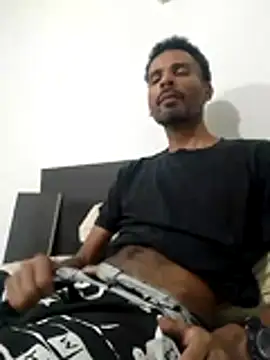 Snapshot of moreno_alpha_br chatting on 03.08.26 moreno alpha br online show from 03.08.26