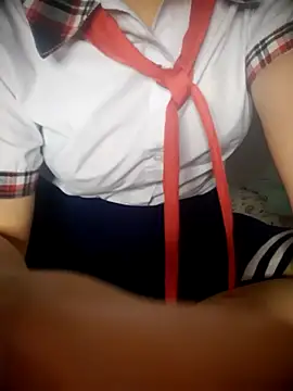 Snapshot of lina_loveee chatting on 07.17.26 lina loveee online show from 07.17.26