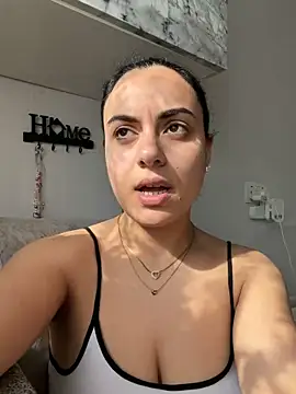 Snapshot of Marisa_ass chatting on 03.17.26 Marisa ass online show from 03.17.26