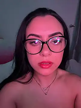 Snapshot of Marisa_ass chatting on 04.05.26 Marisa ass online show from 04.05.26