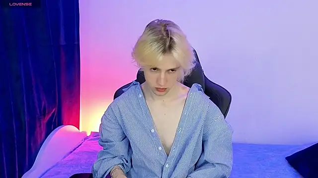 lucidangelok1 online show from 04.09.26