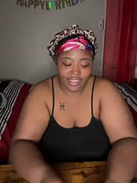 Chocolatebunnyxx96 online show from 02.21.26