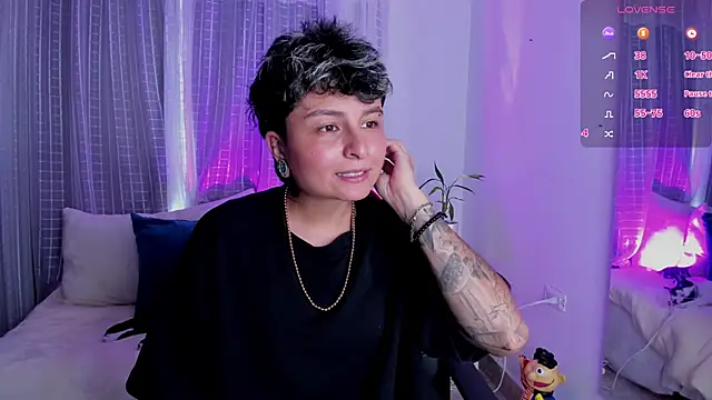 Zury Ramirez online show from 04.01.26