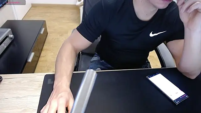 sensualman90 online show from 04.17.26