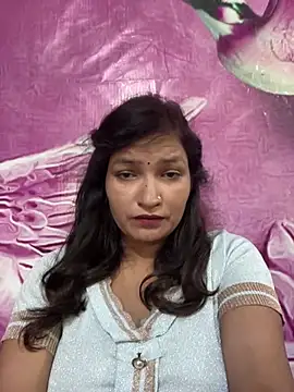 Snapshot of Priyaa_1433 chatting on 07.27.26 Priyaa 1433 online show from 07.27.26