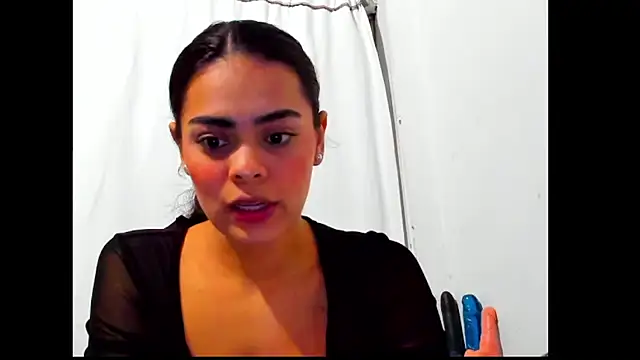 Antonella Gomez22 online show from 02.03.26