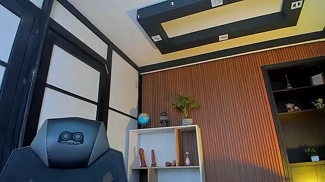 ThaliaBrookss  online show from 03.24.26