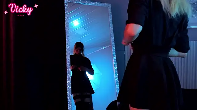 vicky fant4sy online show from 02.02.26
