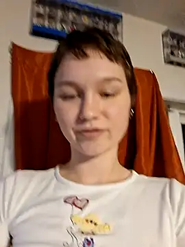 Snapshot of SugarNCinnamon chatting on 05.16.26 SugarNCinnamon online show from 05.16.26